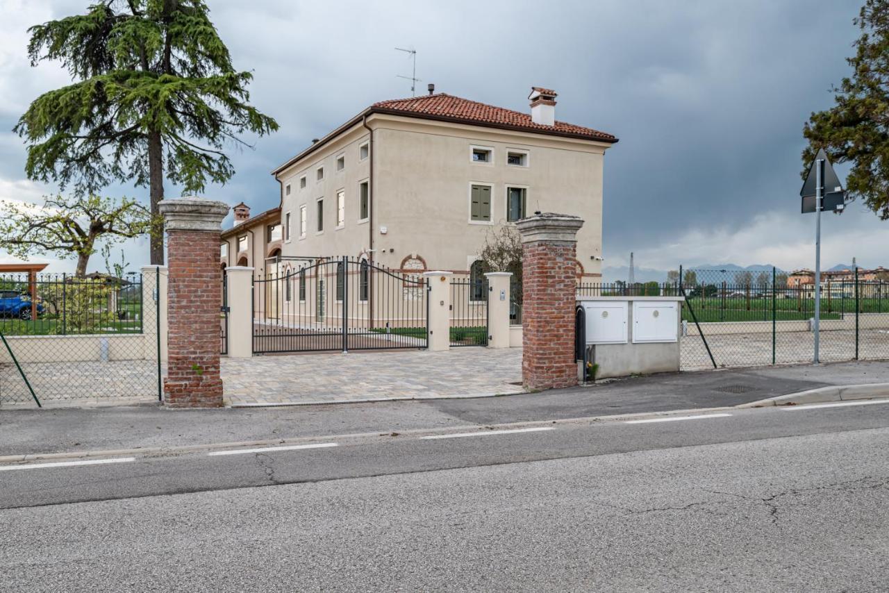 Ca Mia Ciclamino & Genziana Apartments ヴィチェンツァ エクステリア 写真